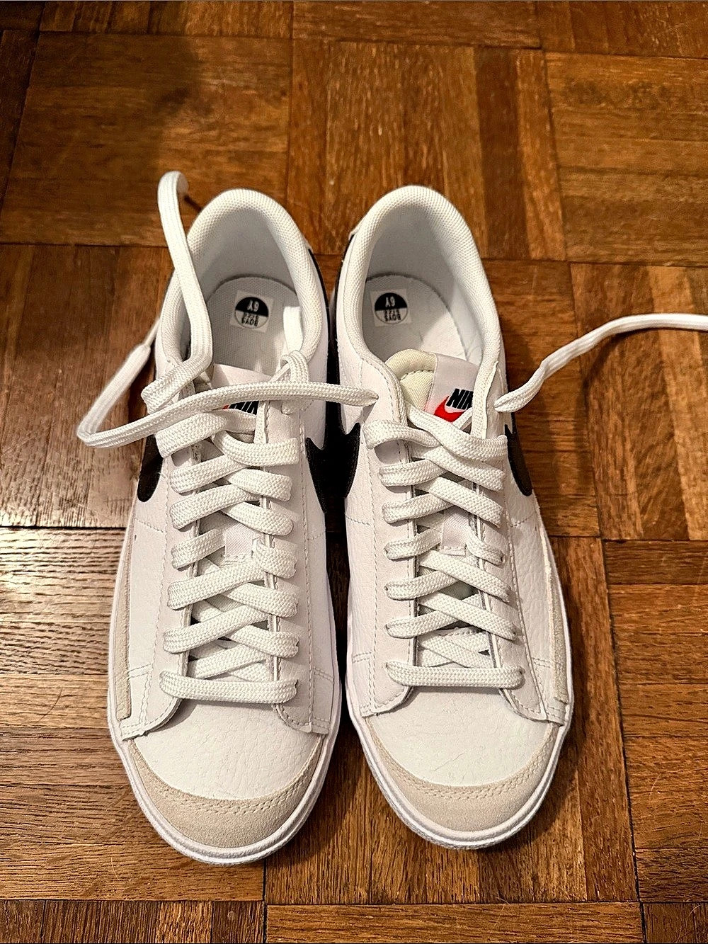 Nike Blazer Low big Kids Sneakers White & Black Boys 6Y